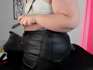 Rinamay_ – webcam model profile photo Image 8