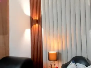 Keep_us_wild – webcam model profile photo Image 14