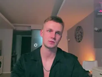 mason_rothwell – webcam model profile photo Image 12