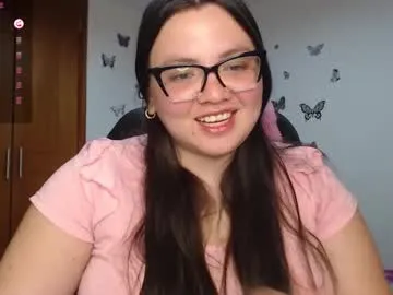 luckrose – webcam model profile photo Image 19