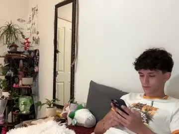 hina_porn – webcam model profile photo Image 14