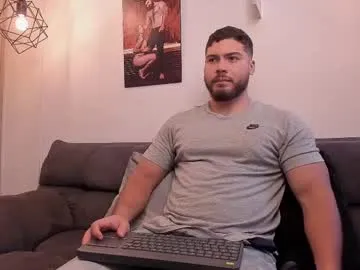 dimamozaev400 – webcam model profile photo Image 11