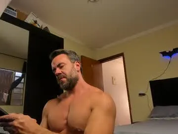 drinklinov – webcam model profile photo Image 4