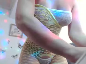 mayadashaaa – webcam model profile photo Image 12