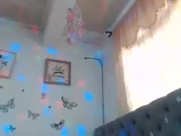 mayadashaaa – webcam model profile photo Image 6