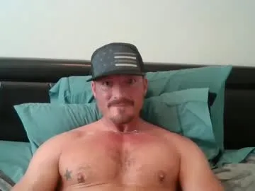 VIKITOMMY – webcam model profile photo Image 3
