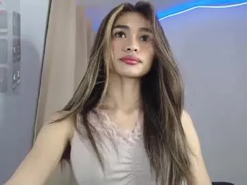 IORio2 – webcam model profile photo Image 11