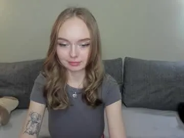 lucretiaburnaugh – webcam model profile photo Image 17