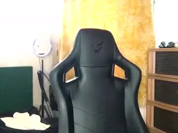 EvieEvans – webcam model profile photo Image 6