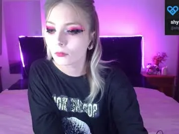 shysweetrish Image 12