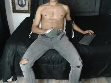 waveofcats – webcam model profile photo Image 14