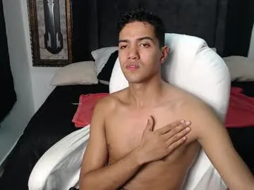 waveofcats – webcam model profile photo Image 7