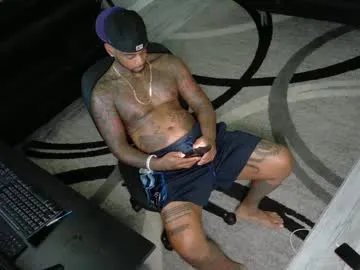 dirtypub – webcam model profile photo Image 14