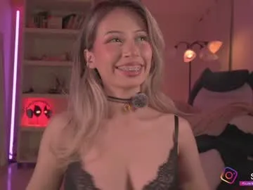 hina_porn – webcam model profile photo Image 17
