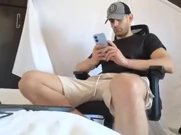 Youlalia – webcam model profile photo Image 7