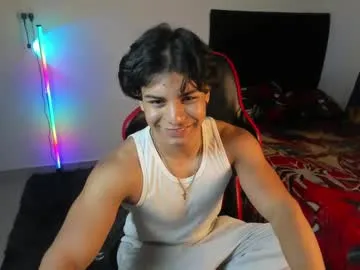 EvieEvans – webcam model profile photo Image 2