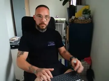 alana15 – webcam model profile photo Image 12