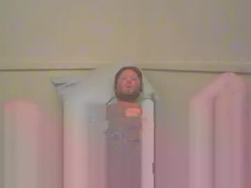 YU-KI00 – webcam model profile photo Image 8