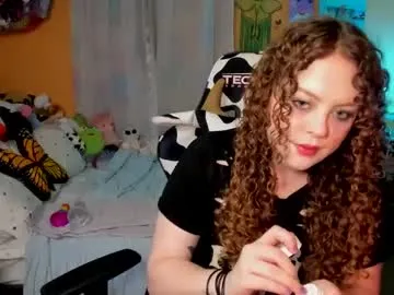 latoriacosner – webcam model profile photo Image 14