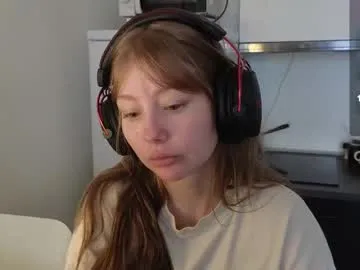 alana15 – webcam model profile photo Image 8