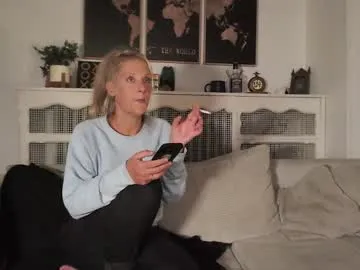 ava_delightt – webcam model profile photo Image 7