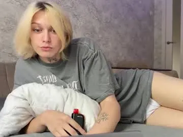 DoubleChris – webcam model profile photo Image 17