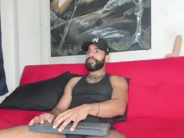 Dark-Luna – webcam model profile photo Image 5