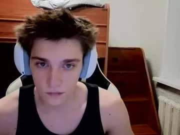 kpo10 – webcam model profile photo Image 3