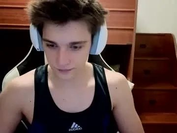 kpo10 – webcam model profile photo Image 5