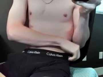 IORio2 – webcam model profile photo Image 9