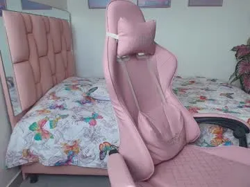 amberpaws – webcam model profile photo Image 7