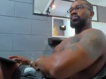 octavarium211 – webcam model profile photo Image 10