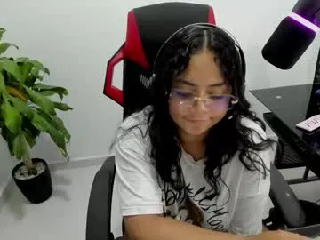 moon777_ – webcam model profile photo Image 18