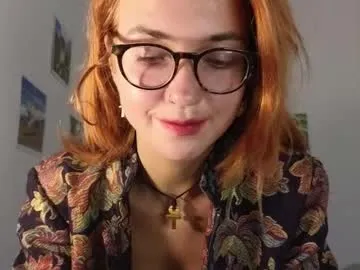 YoungSquad – webcam model profile photo Image 5