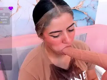 miyabe – webcam model profile photo Image 14