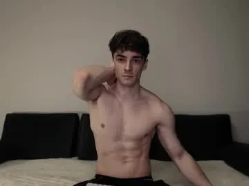 oypo – webcam model profile photo Image 3