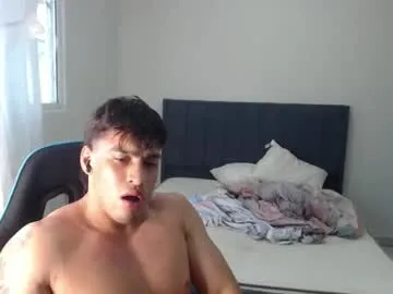 LaureMestler – webcam model profile photo Image 18