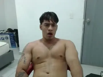 LaureMestler – webcam model profile photo Image 6