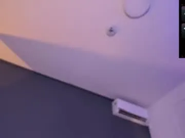 AnzuKim – webcam model profile photo Image 4