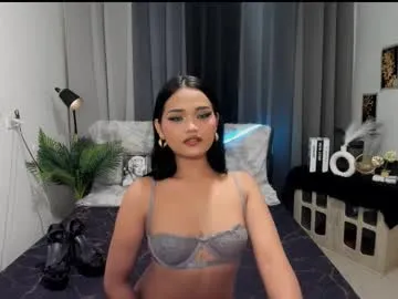 alonehazel – webcam model profile photo Image 5