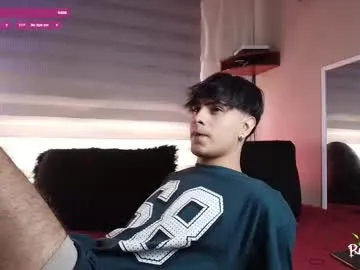 Taanni – webcam model profile photo Image 6