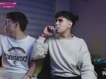 Taanni – webcam model profile photo Image 9