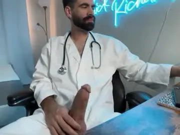 dirtypub – webcam model profile photo Image 11