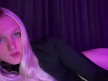 aniie_sweet4u – webcam model profile photo Image 3