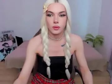 PinkyPai – webcam model profile photo Image 13