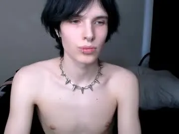 Enchantix – webcam model profile photo Image 13