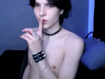 Enchantix – webcam model profile photo Image 15