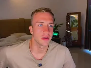 octavarium211 – webcam model profile photo Image 5