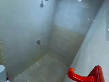 octavarium211 – webcam model profile photo Image 6