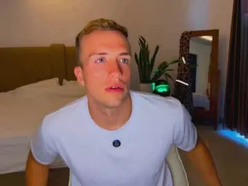 octavarium211 – webcam model profile photo Image 7